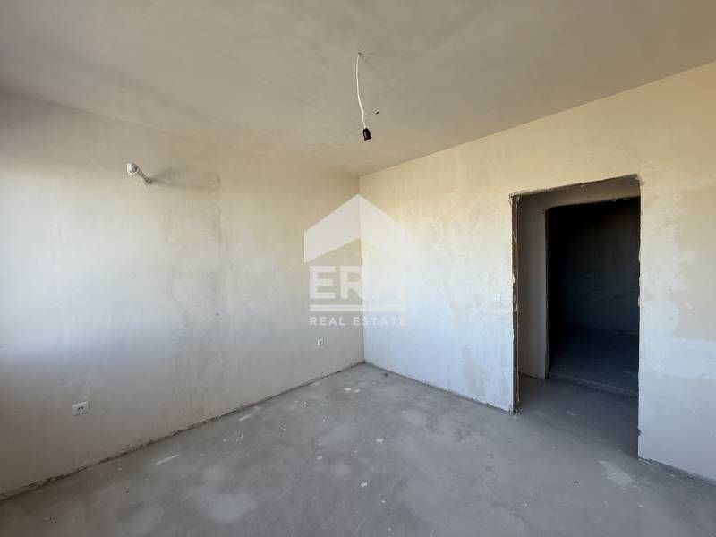 Продава се Тристаен апартамент в Варна, Чайка - 118 кв.м за 2543 €/кв.м - Снимка #11