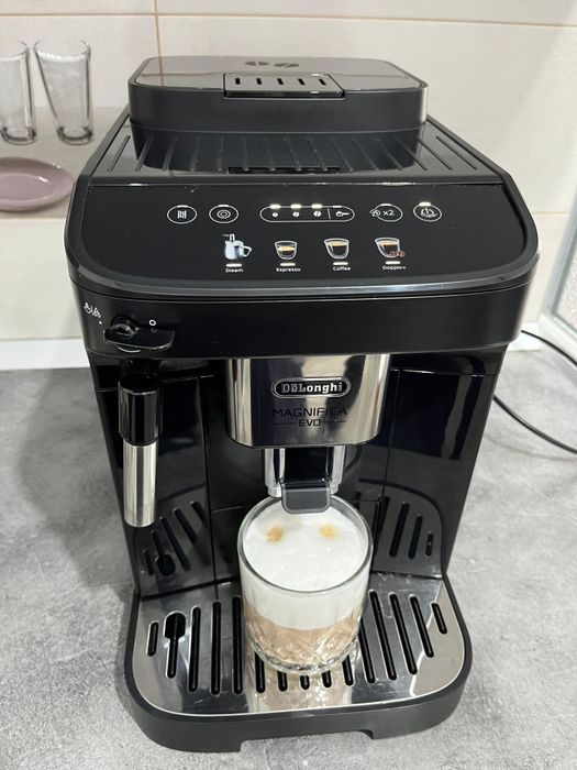 Espressor automat De'Longhi Magnifica Evo