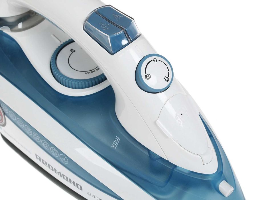 Утюг REDMOND RI-C263 белый