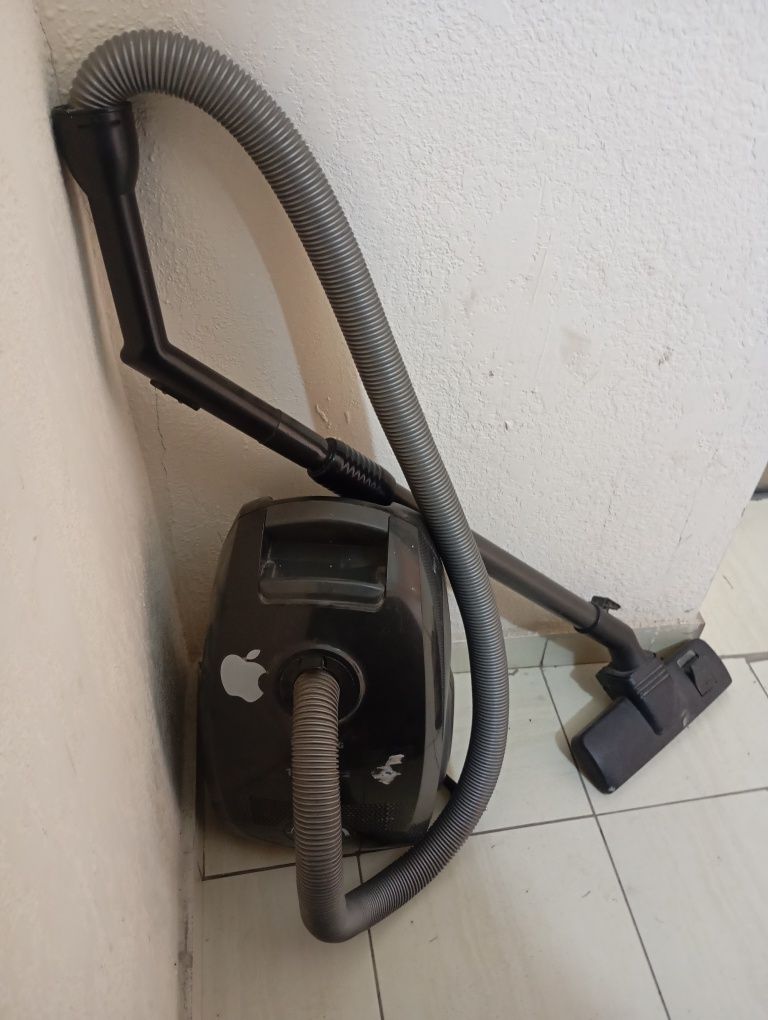 Plesos sotiladi buzilib qolgan usta kormagan lekn
