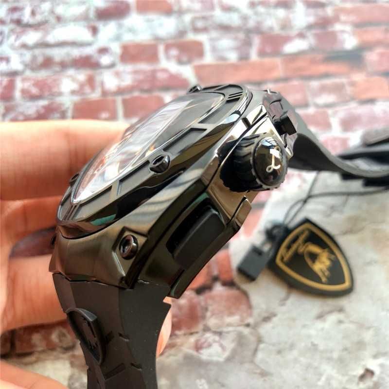 Tonino Lamborghini Spyder Chrono cu mecanism quartz