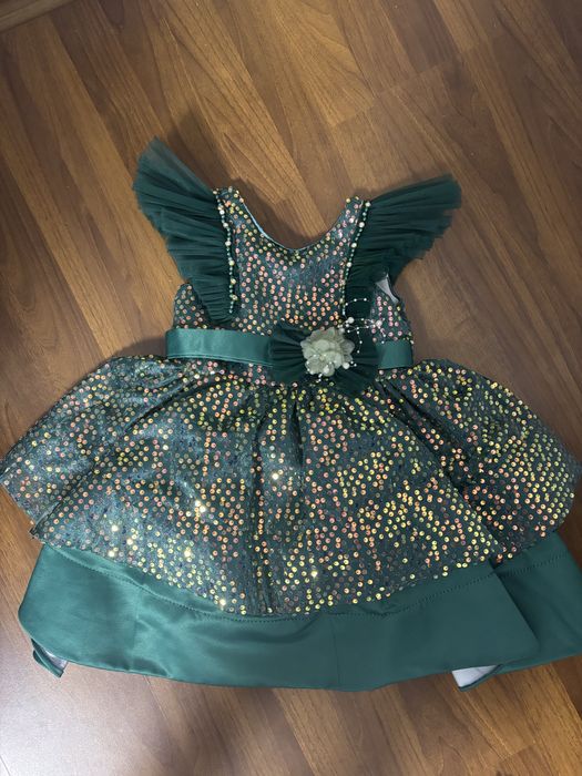 Rochita fetite verde de ocazie