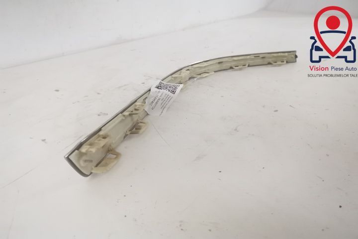Ornament Crom Dreapta Bara Spate Original In Stare Buna Bentley Bentay