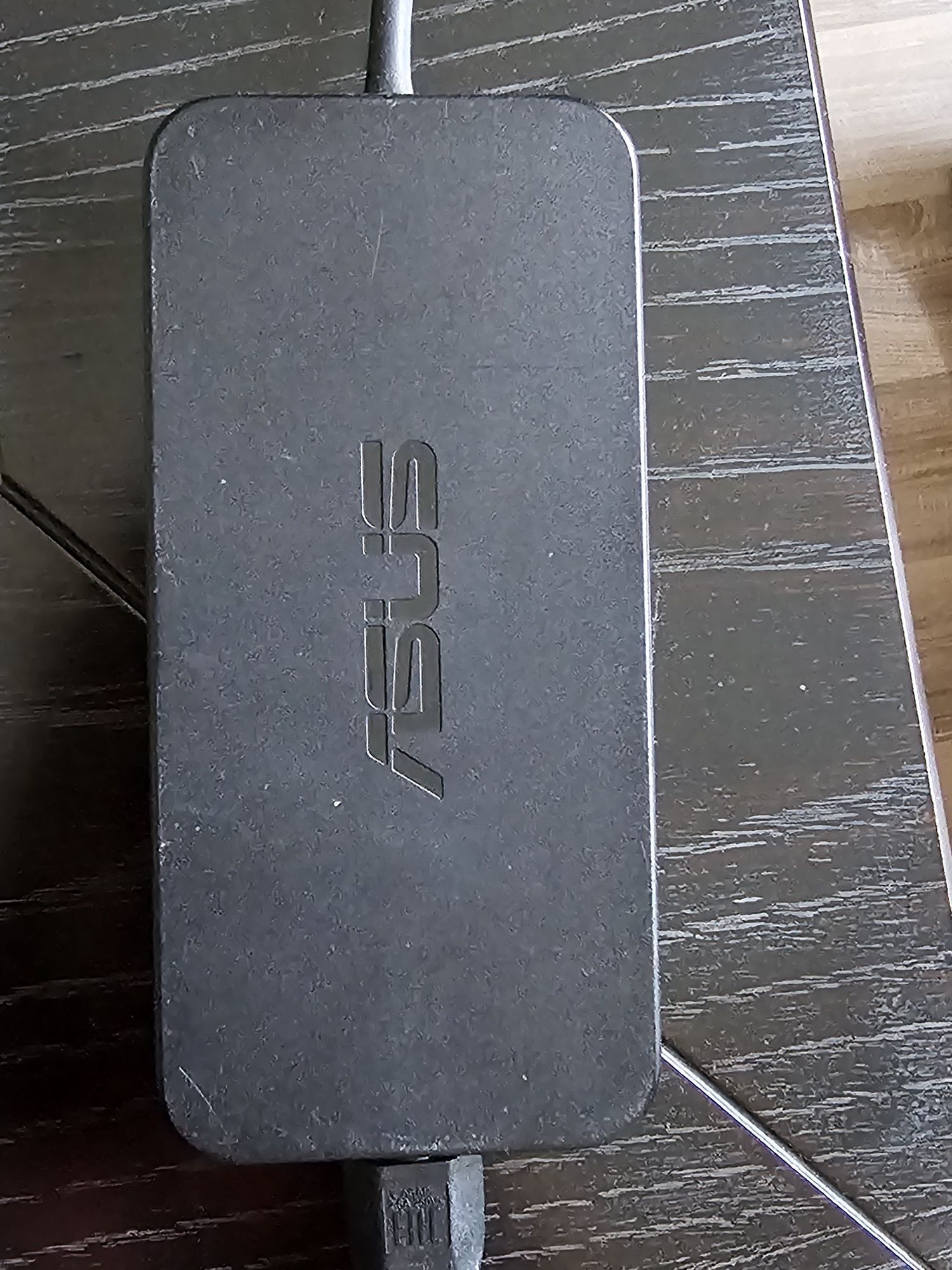 Лаптоп ASUS VivoBook X570DD AMD Ryzen 7 3700U