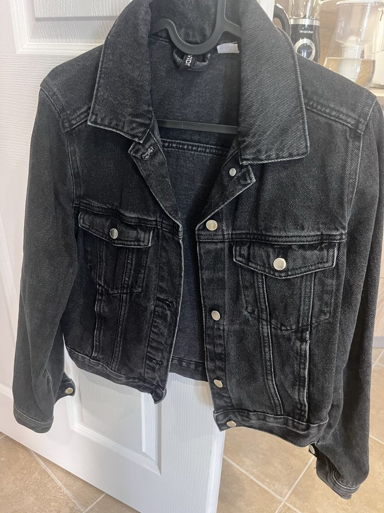 Черно дънково яке H&M, размер XS