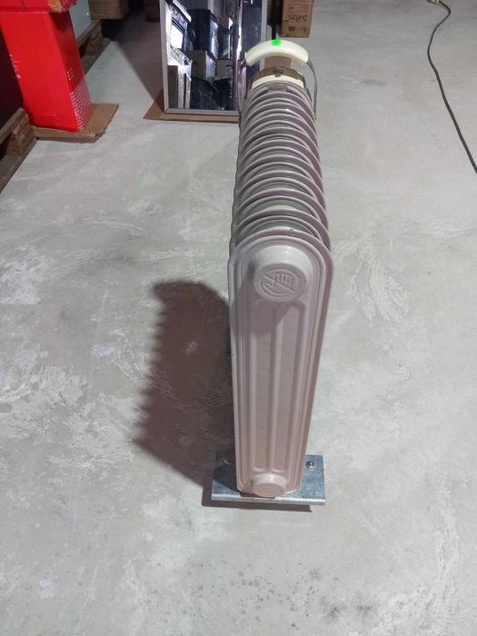 SUPER OFERTA Calorifer cu ulei -50%