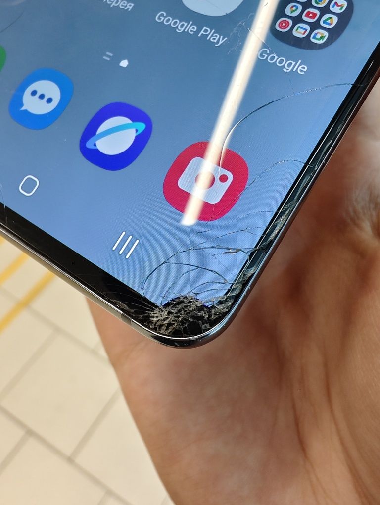 Обменяю Samsung galaxy S20