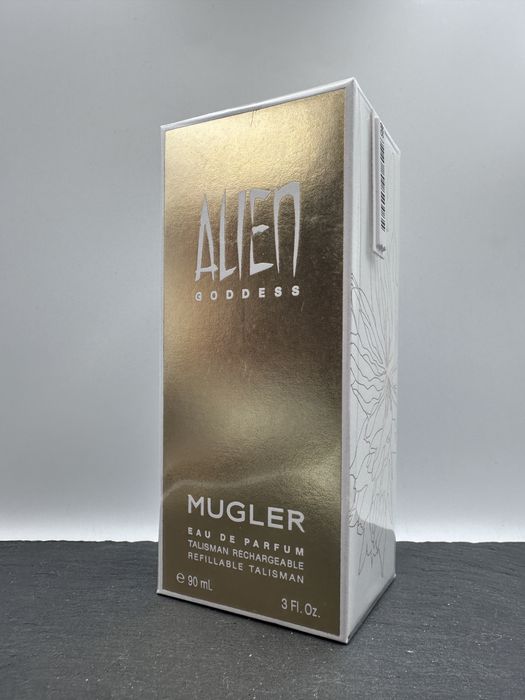 Alien goddess Mugler