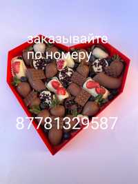 Клубника в шоколаде Букеты из сухофруктов Астана
