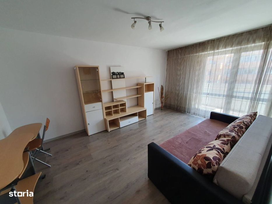 Apartament cu 3 camere, spre inchiriere, in Cart. Tudor, etaj VI