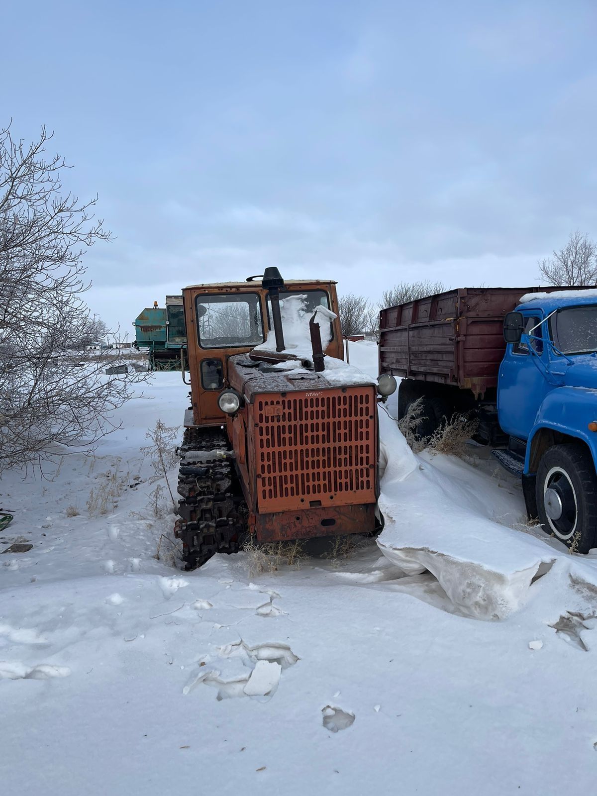 Продам Трактор Т-4 СЗС-2,1