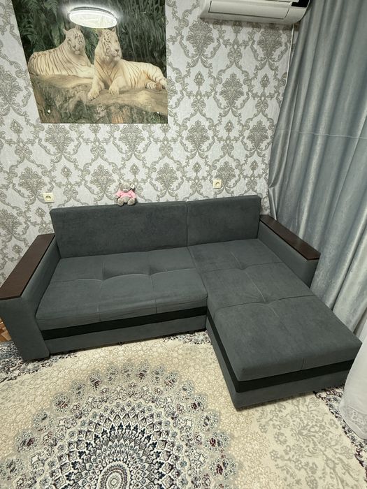 Диван угловой 85х210х70см