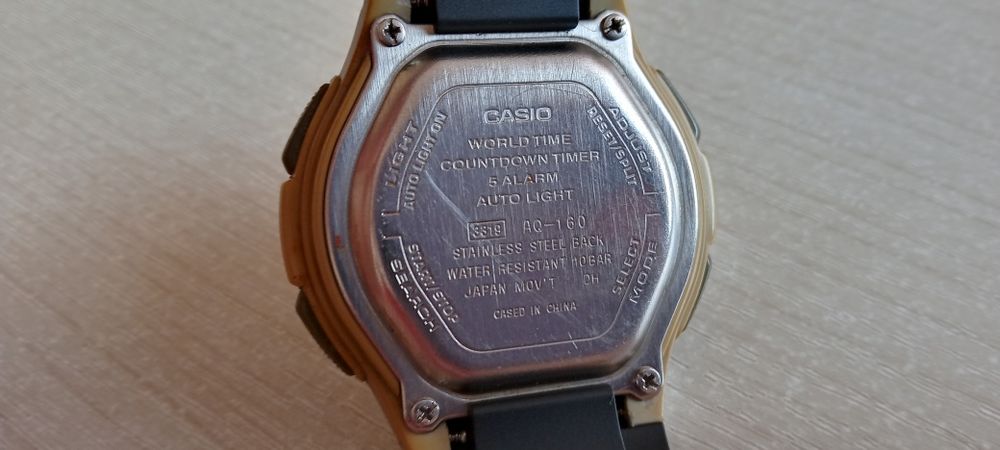 Мъжки часовник Casio AQ-160 Illuminator
