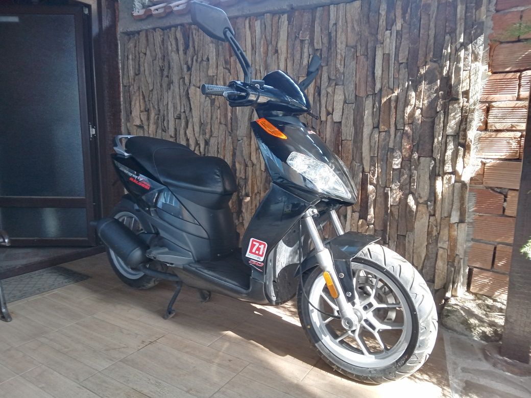 Aprilia Sportcity 50