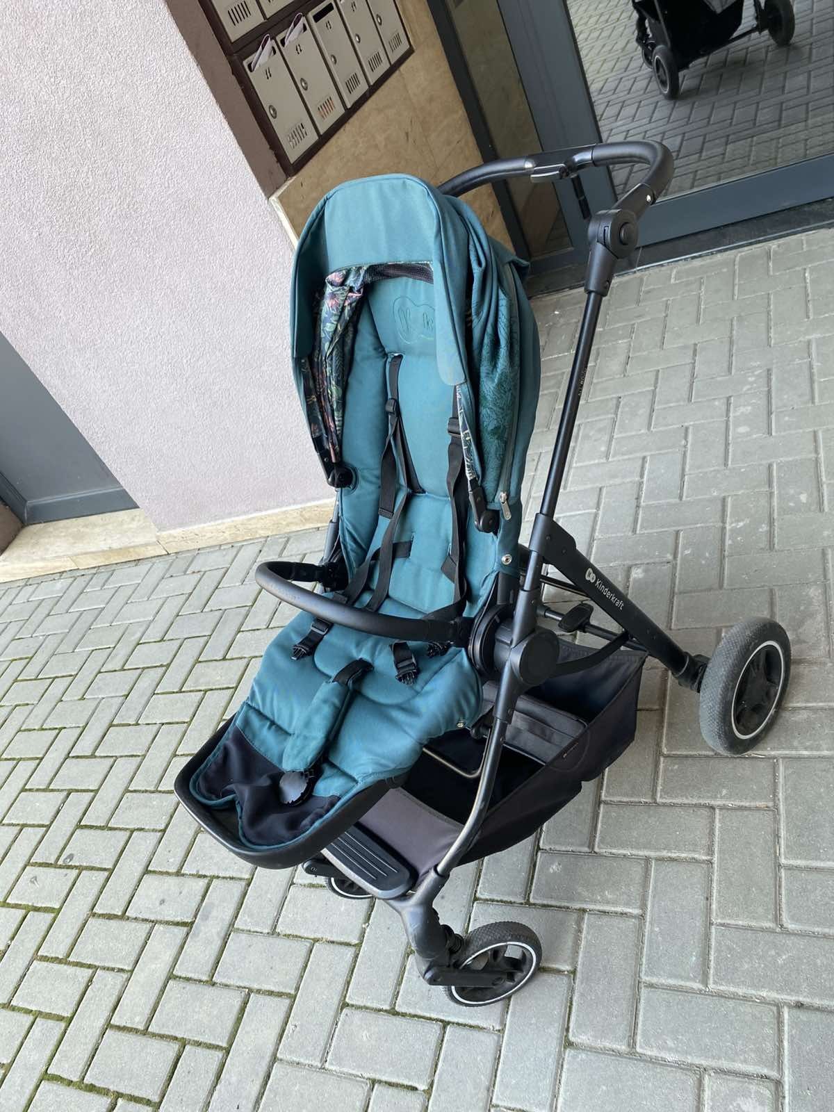 Kinderkraft all road лятна количка