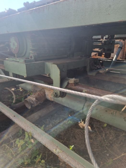 Vind masina de tivit cherestea cu o panze