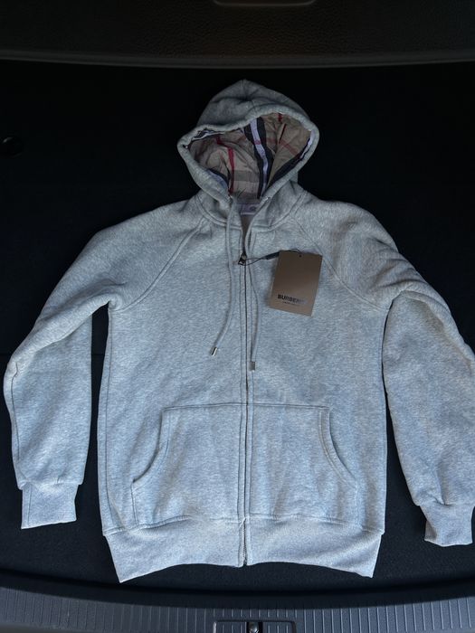 Hanorac Burberry M slim fit