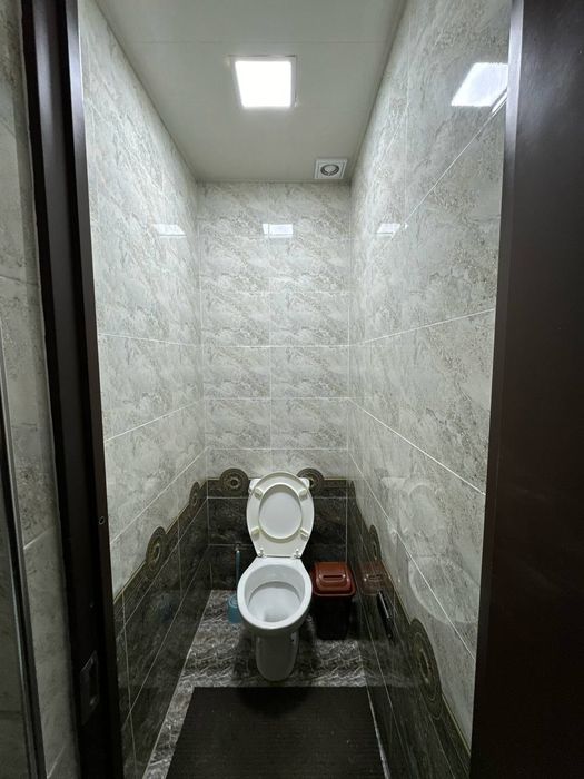 Sergili Ozgarish 2.6 sotix yevro remont 7 xonasi bor