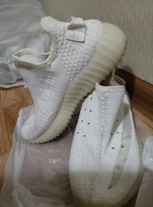 Кроссовки женские Adidas