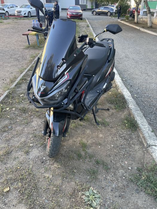 Продам или обмен мопед 180куб