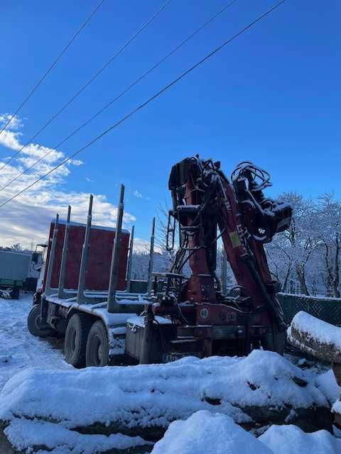 Camion forestier