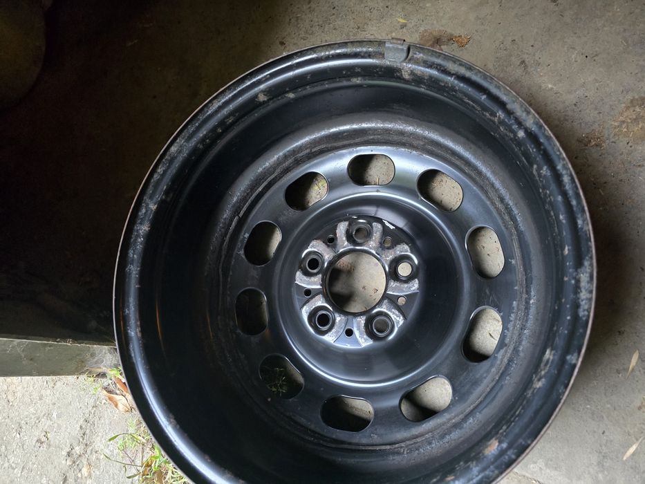 Jante cu tot cu capace de BMW