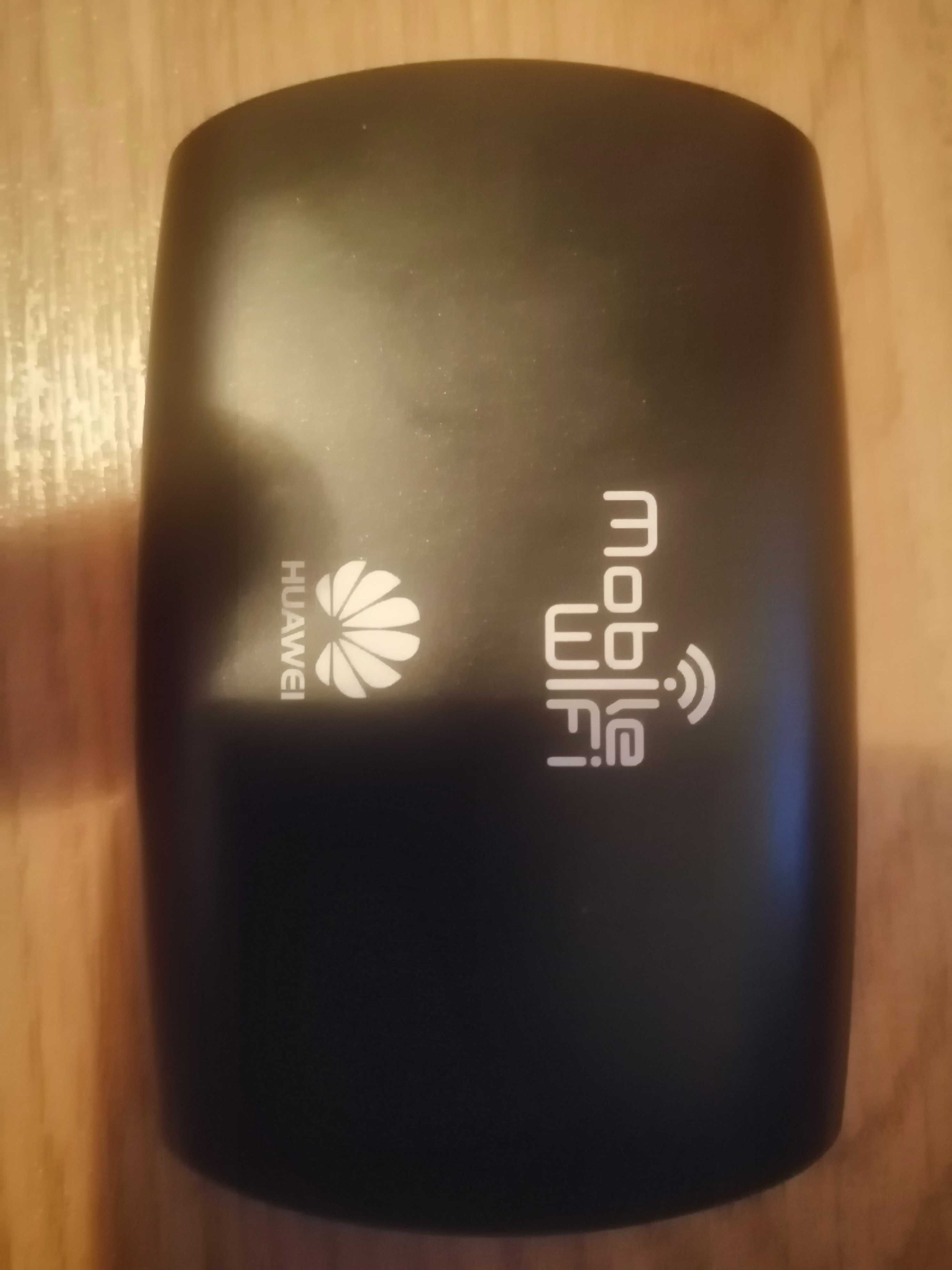 Mobile wifi router Черен