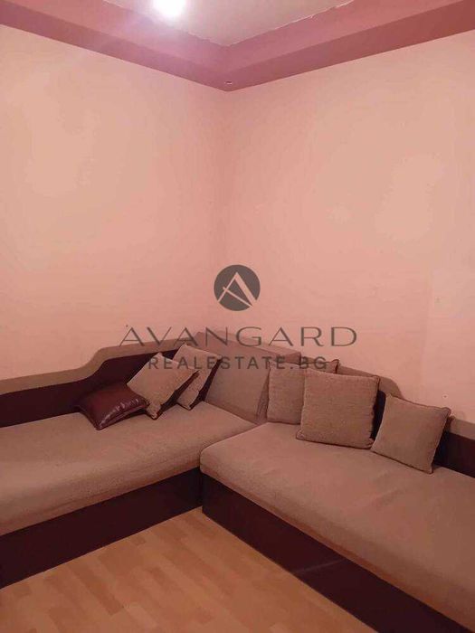 Продава се Тристаен апартамент в Пловдив, Изгрев - 58 кв.м за 826 €/кв.м - Снимка #3