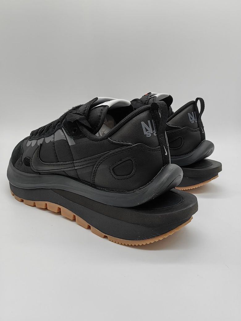 Nike Vaporwafle Sacai