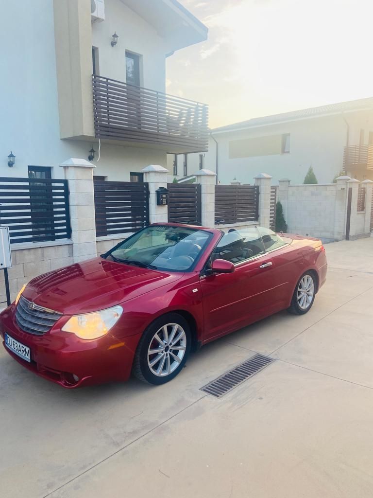 Vând Chrysler Cabrio!