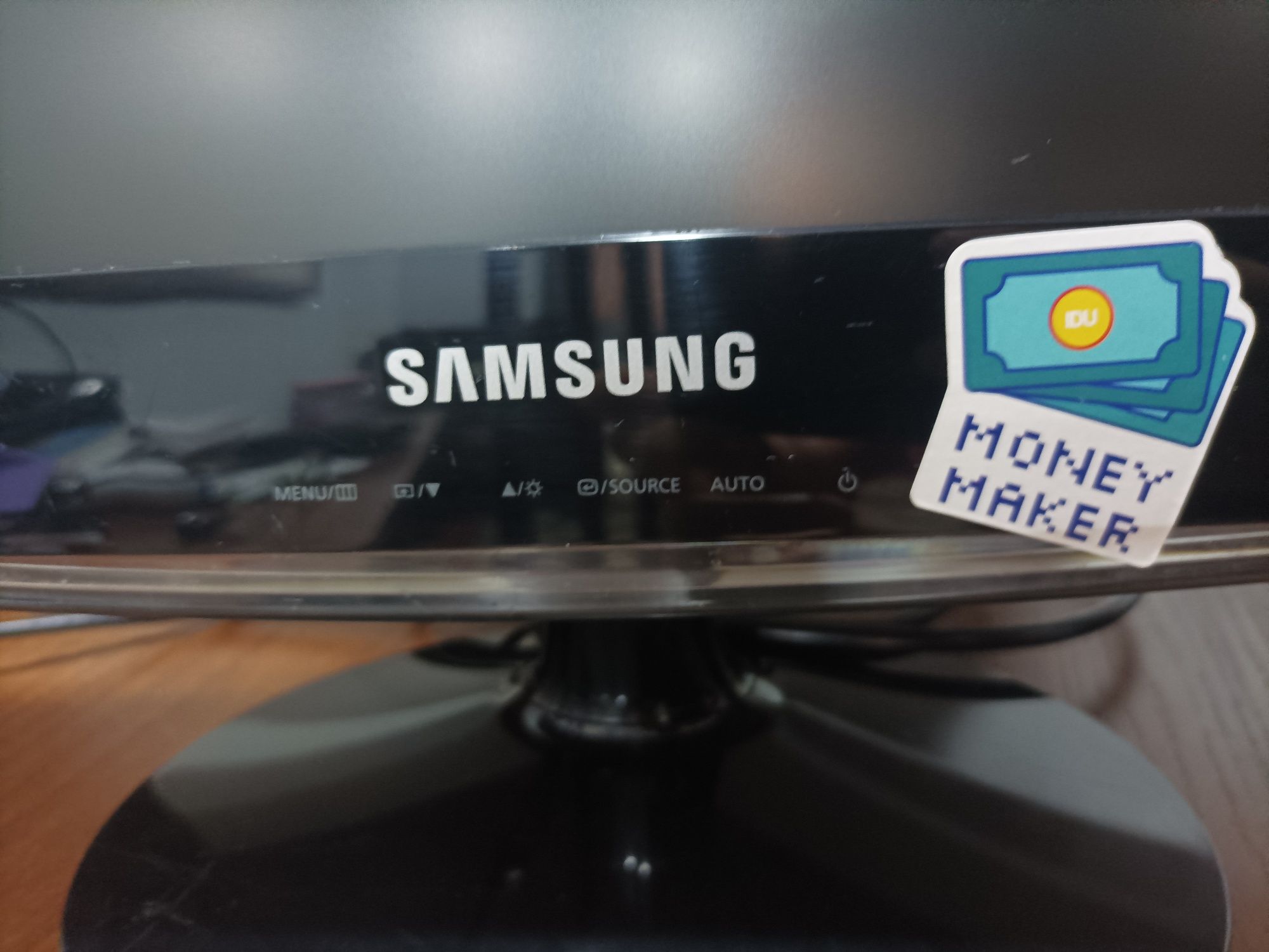Монитор Samsung SyncMaster B1930