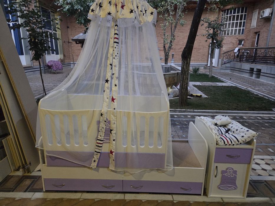 Крават детский  сотилади