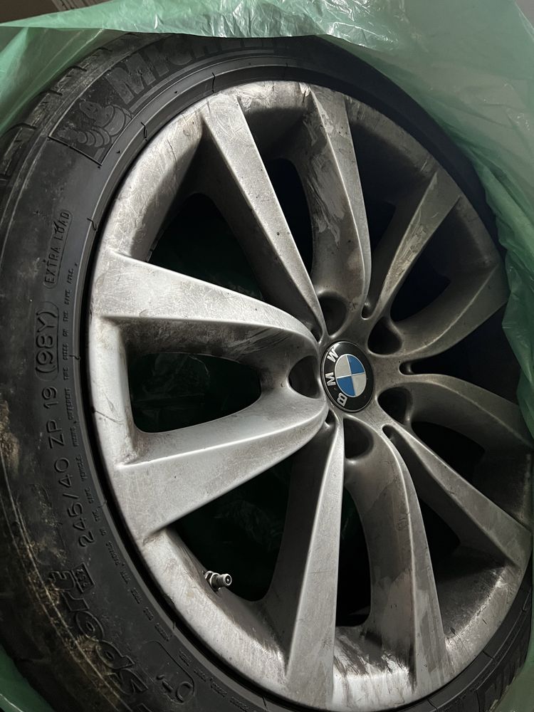 Jante BMW 245/40 R19