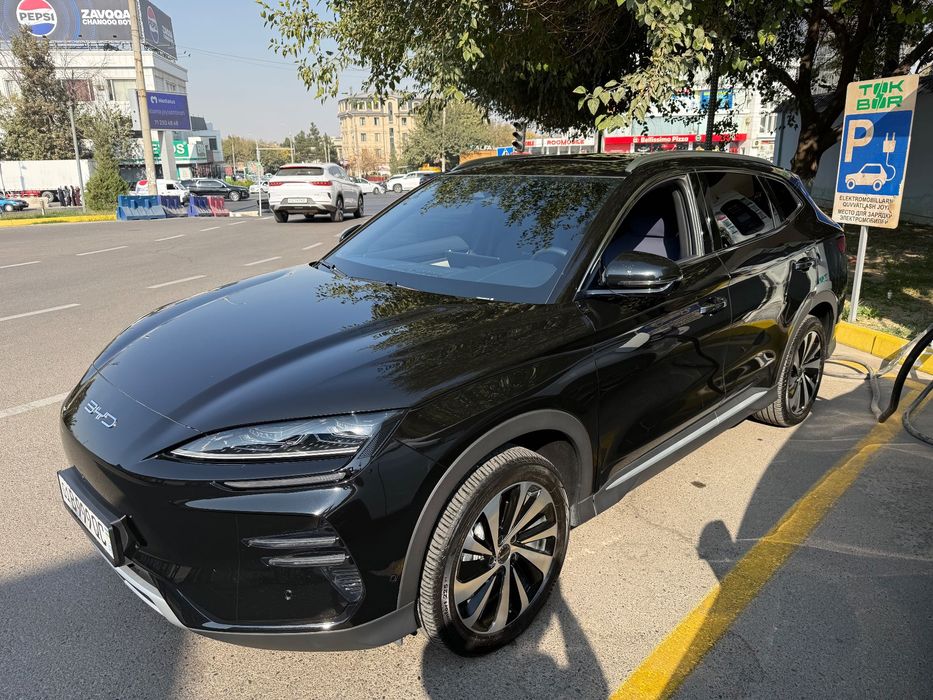 BYD Song Plus Champion EV 605 full