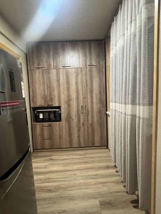 Продаю Метро Хамза 2-2-5 кирпичный дом