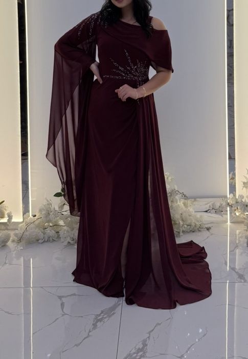 Вечеренее платье