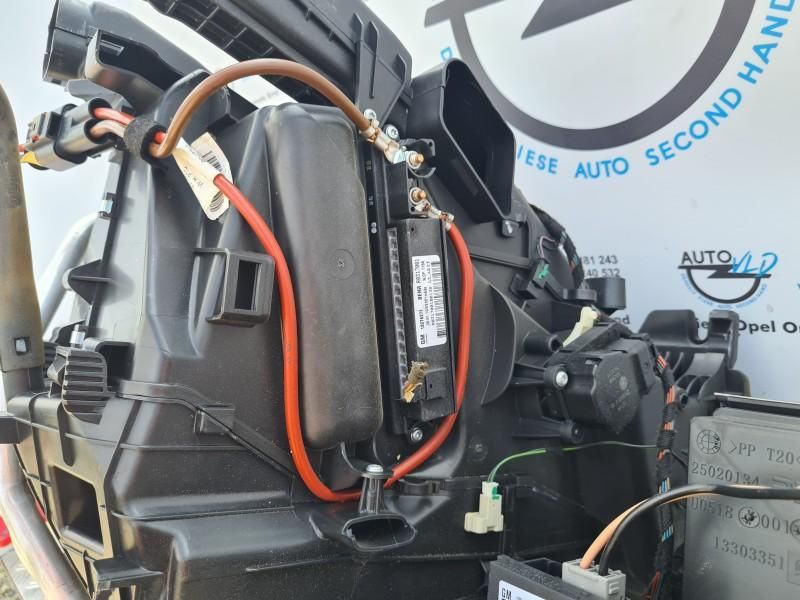 Incalzitor radiator auxiliar Opel Astra J
