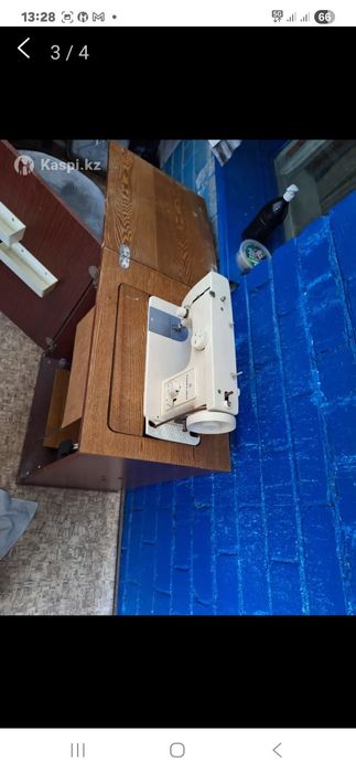 Продам швейную машину
