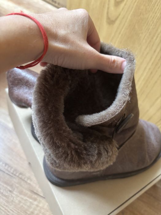 Ботуши UGG, номер 38