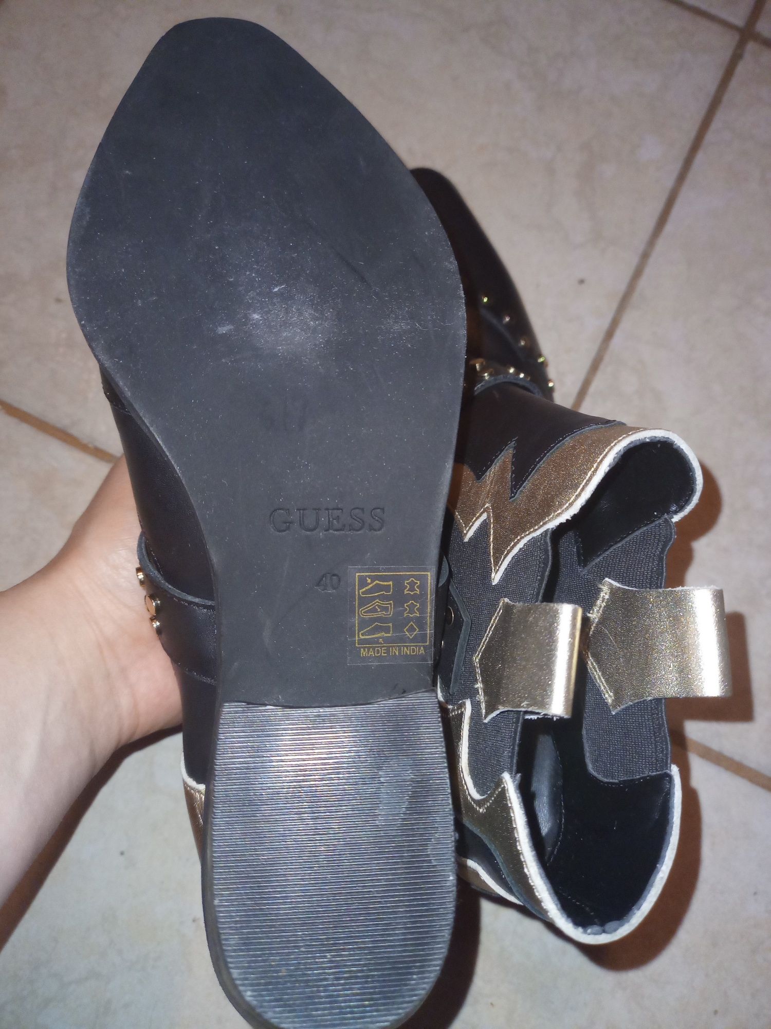 Botine/ghete Guess cu toc