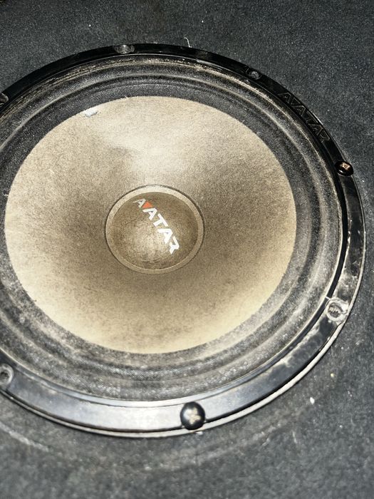 Продам калонки в рабочем состоянии.