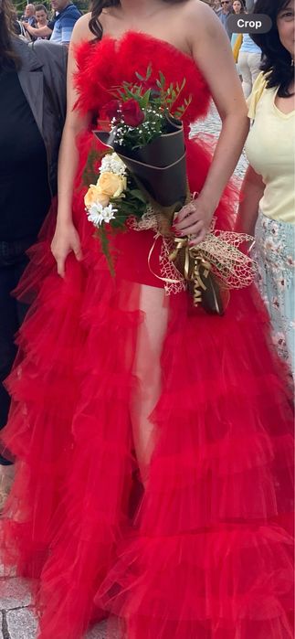 Червена Бална рокля