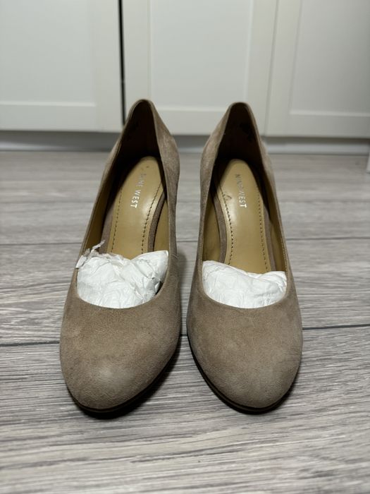 Pantofi cu toc/ platforma