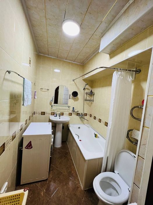 Срочно сдаётся квартира метро минор ц-5 4-комн предельная 3-комн 85м2