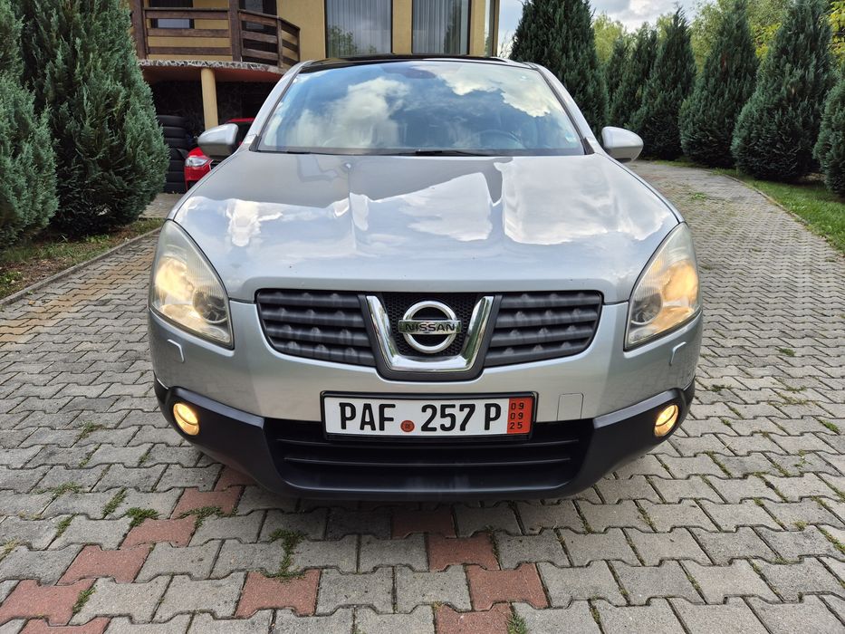Nissan Qashqai 2 l Diesel Climatronic jante panorama incalzire in scau
