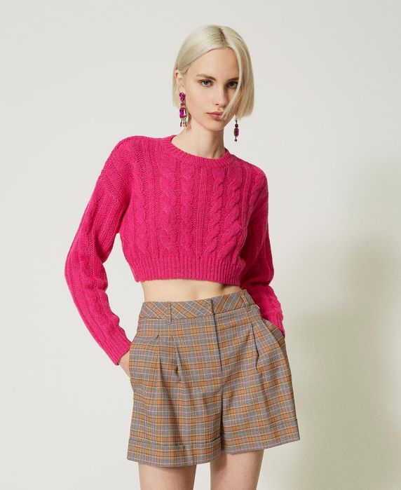 Къси панталони Twinset,размер XXS,XS,(леко уголемен)ново с етикет!