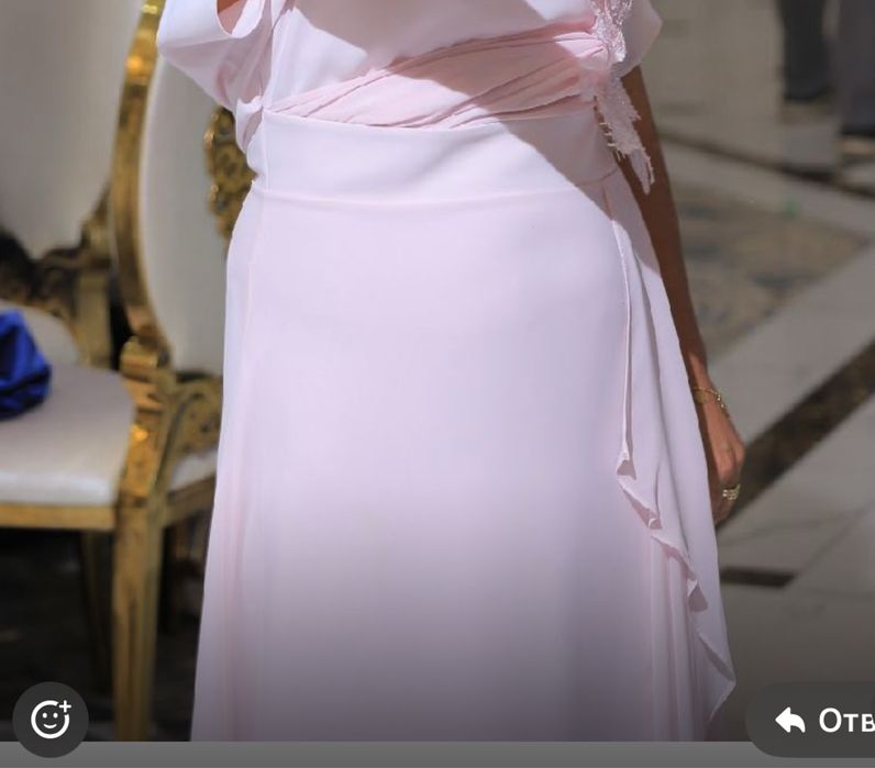 Продам платья в отличном состоянии, как новая ,