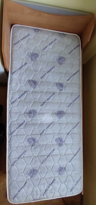 Легло с двулицев матрак и ортопедична рамка 82 х 190 см