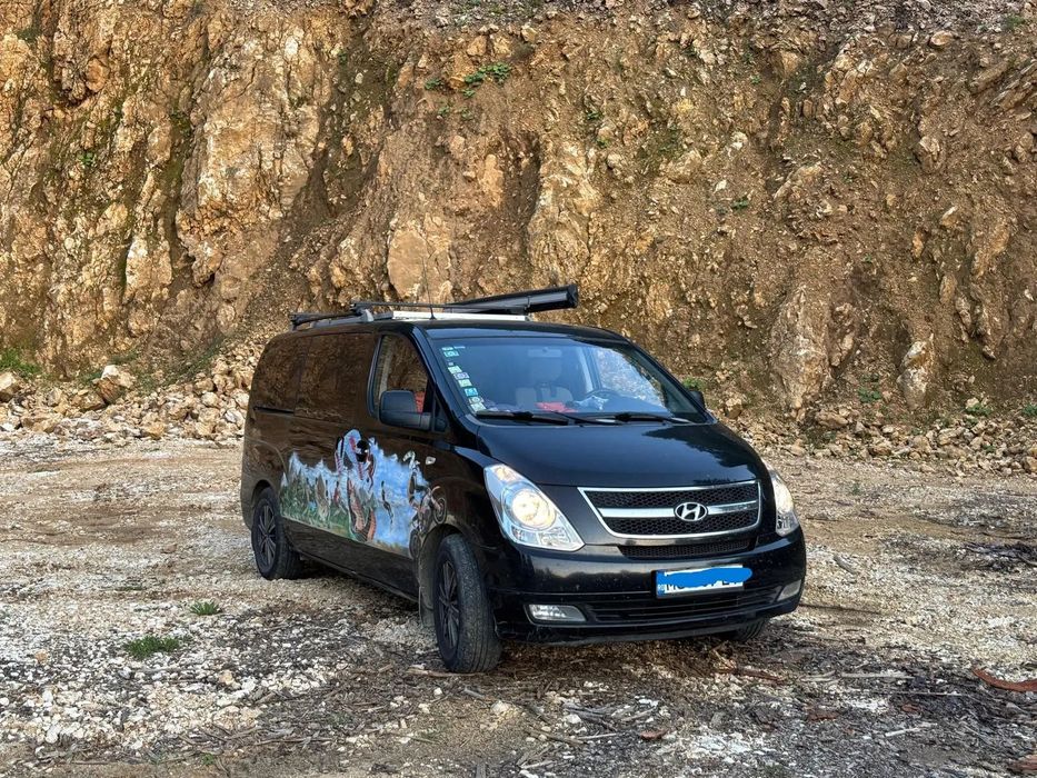 Hyundai H-1 Functioneaza perfect, motorizare excelenta, schimbator manual