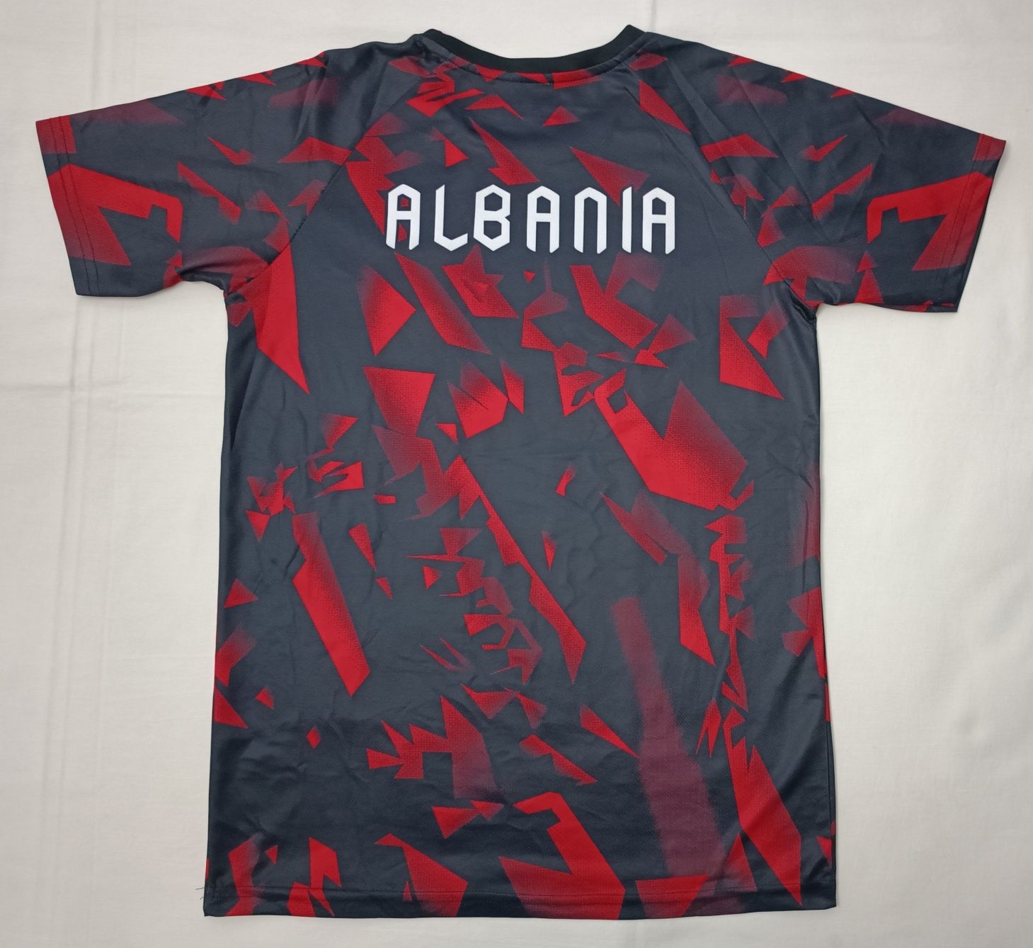 Macron Albania Jersey оригинална тениска M Албания фланелка футбол